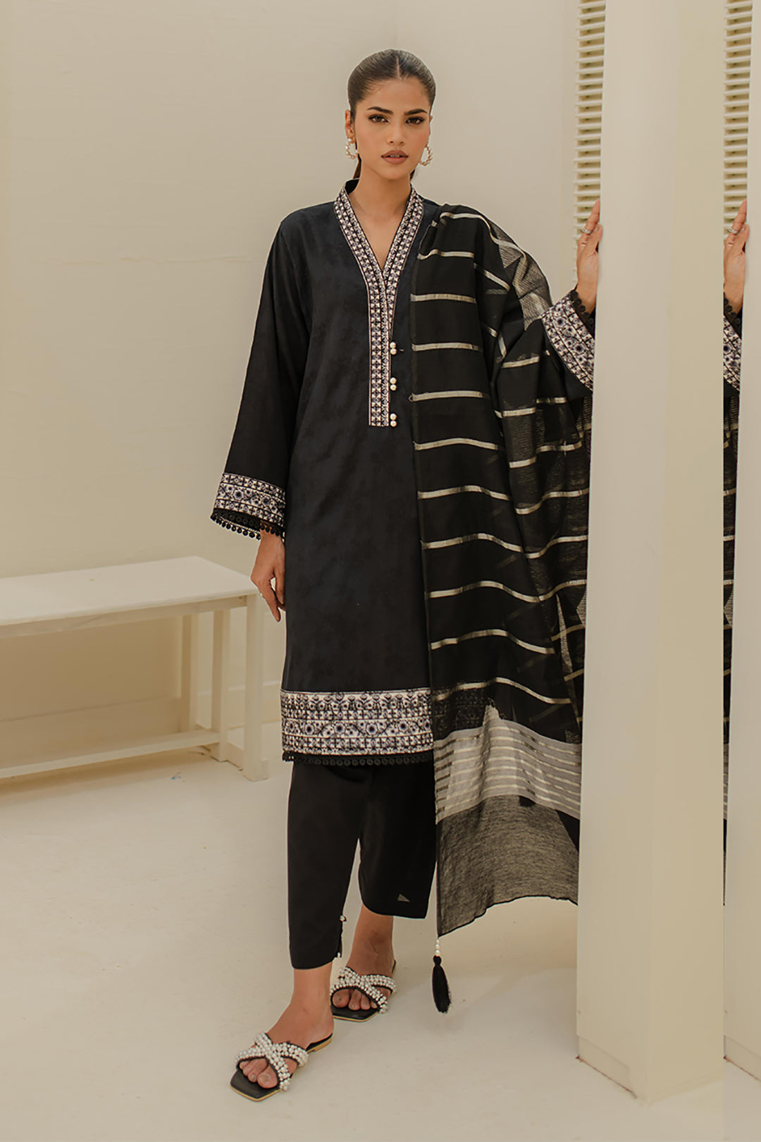 Zellbury | Unstitched 3 Piece Green | Embroidered Shirt Shalwar Dupatta - 1768