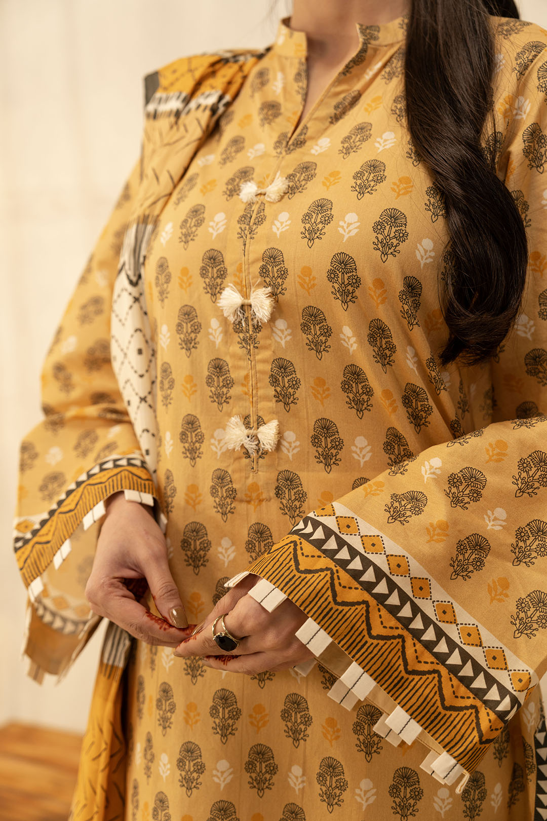 Zellbury | Unstitched 2 Piece Lawn | Shirt Dupatta - 0010