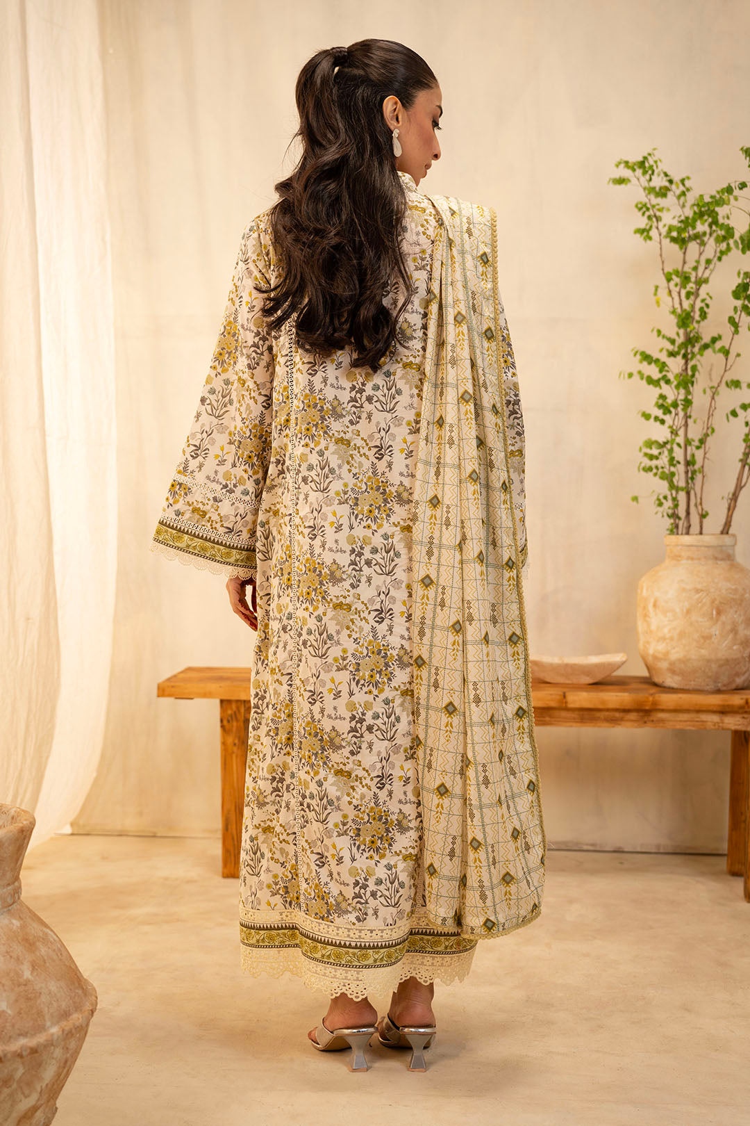 Zellbury | Unstitched 2 Piece Lawn | Shirt Dupatta - 0085