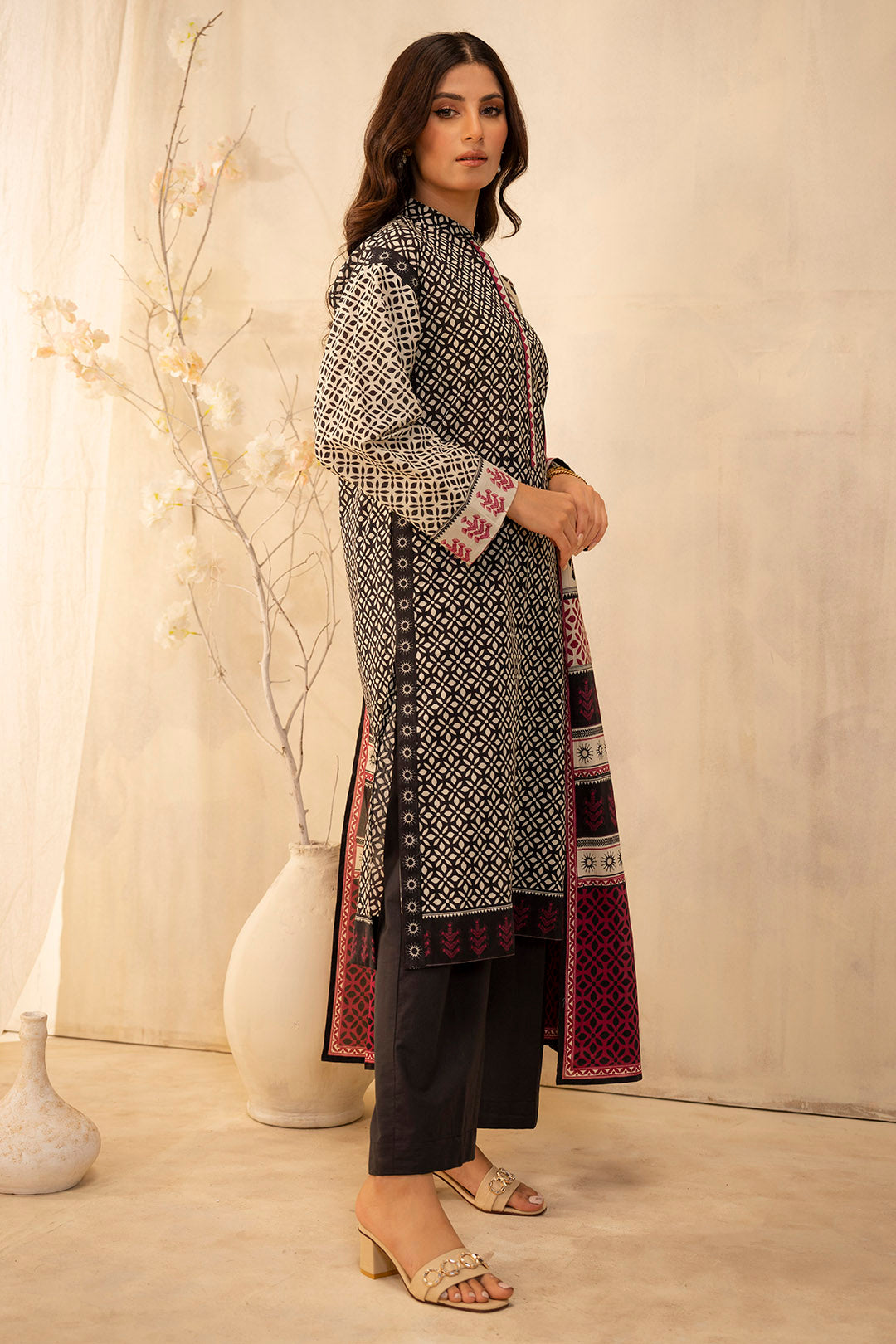 Zellbury | Unstitched 2 Piece Lawn | Shirt Dupatta - 0090