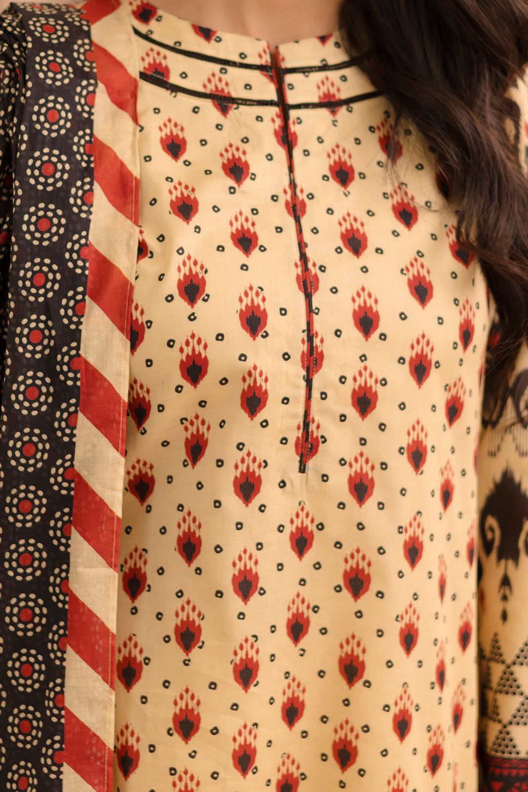Zellbury | Unstitched 2 Piece Lawn | Shirt Dupatta - 0160