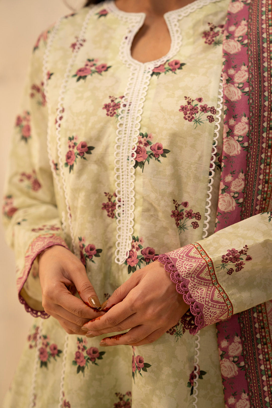 Zellbury | Unstitched 3 Piece Lawn | Shirt Shalwar Dupatta - 0039