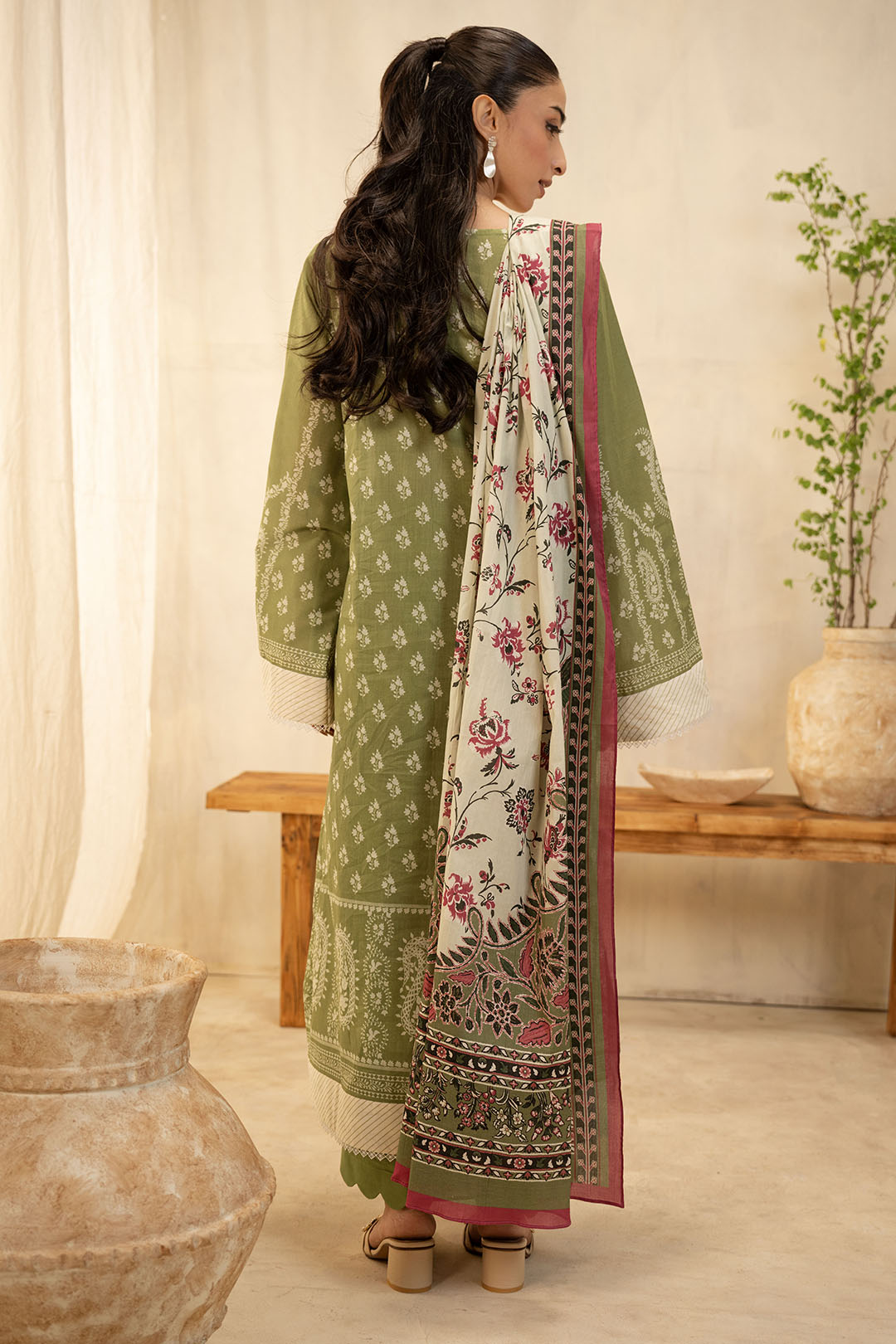 Zellbury | Unstitched 3 Piece Lawn | Shirt Shalwar Dupatta - 0134