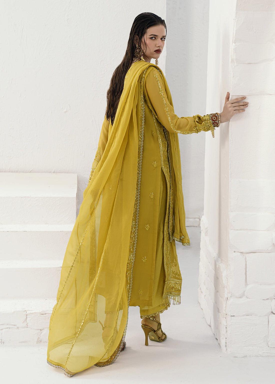 Sahane | Savoir Luxury Formals Savoir | CT-140005 Girasol - Savoir - Pakistani Designer Dress - by Sahane | Type: Formal - 100% Original at Saira Sultan