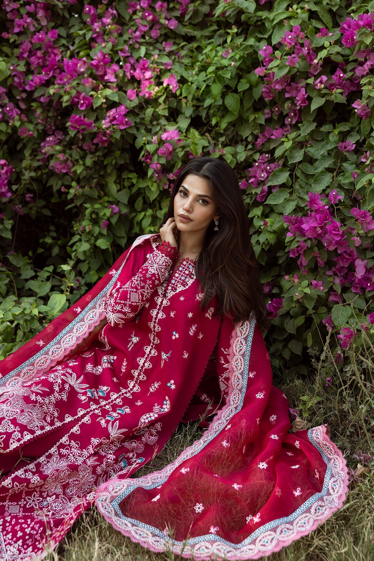 Afrozeh | Mulaqaat Lawn | Humnasheen L Hot Pink Lawn