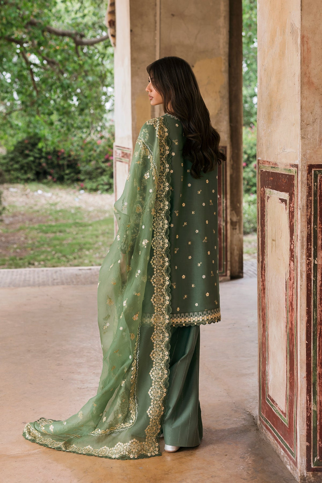 Afrozeh | Mulaqaat Lawn | Waadha XS Spanish Green Lawn