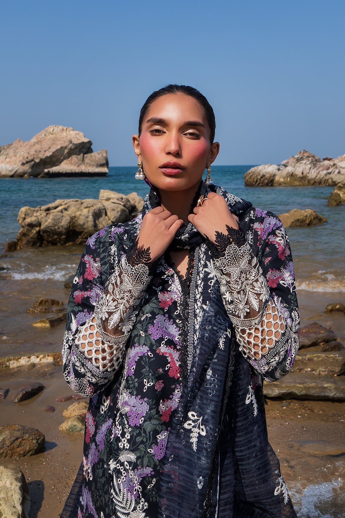 Afrozeh | Endless Summer | Velour M Navy Blue Lawn