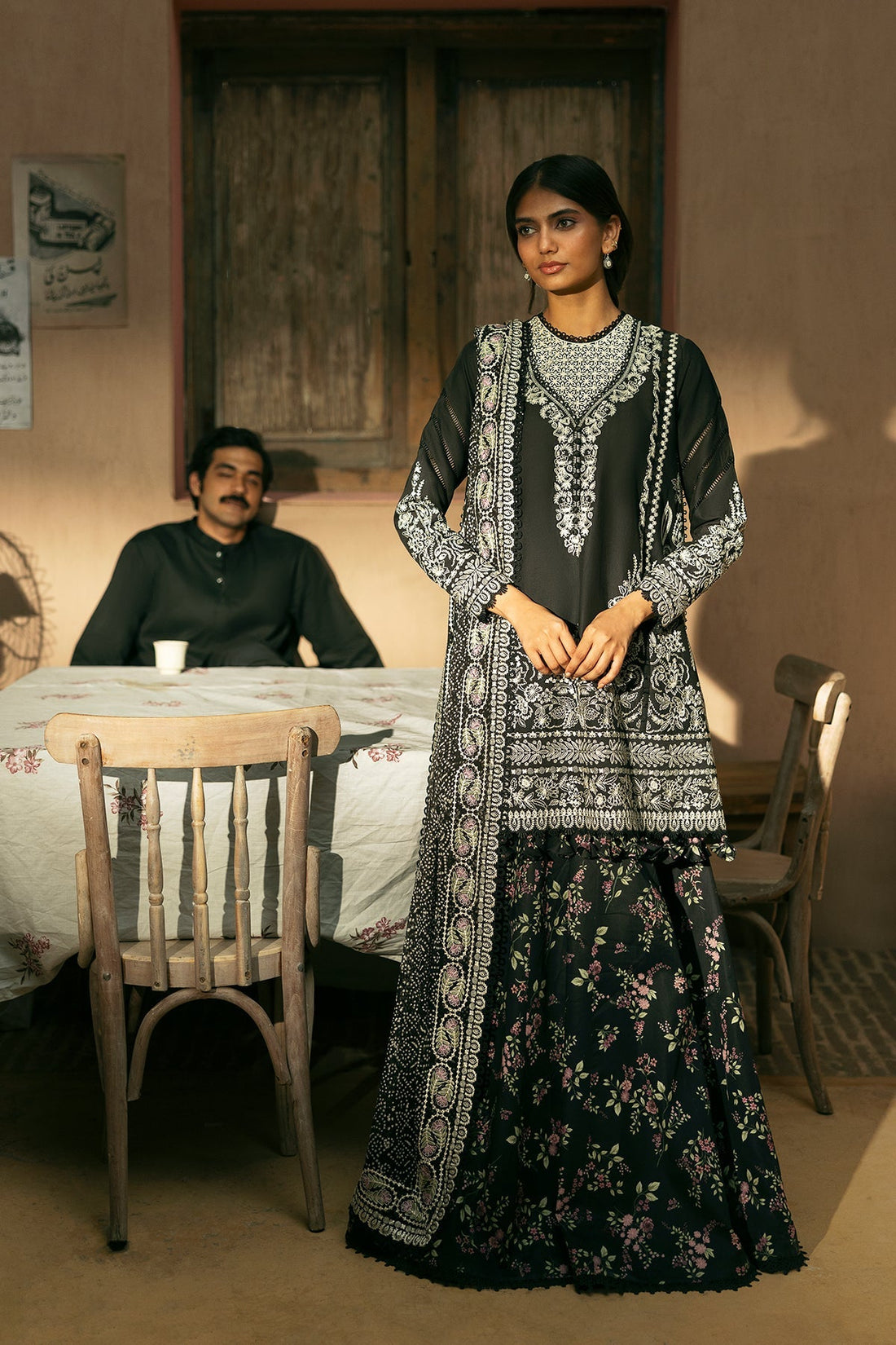 Afrozeh | Mulaqaat Lawn | Bekhudi XS Black Lawn