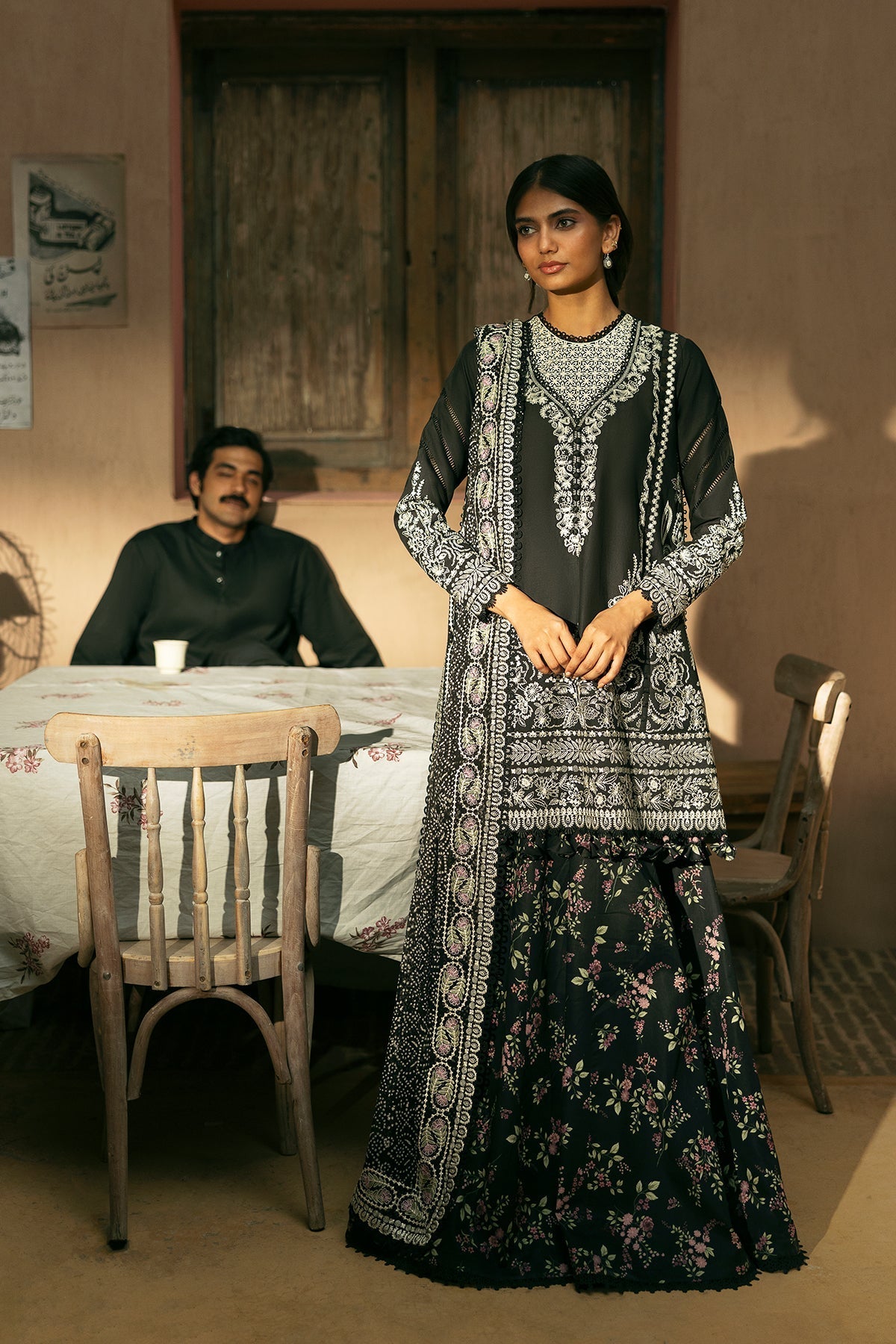 Afrozeh | Mulaqaat Lawn | Bekhudi XS Black Lawn