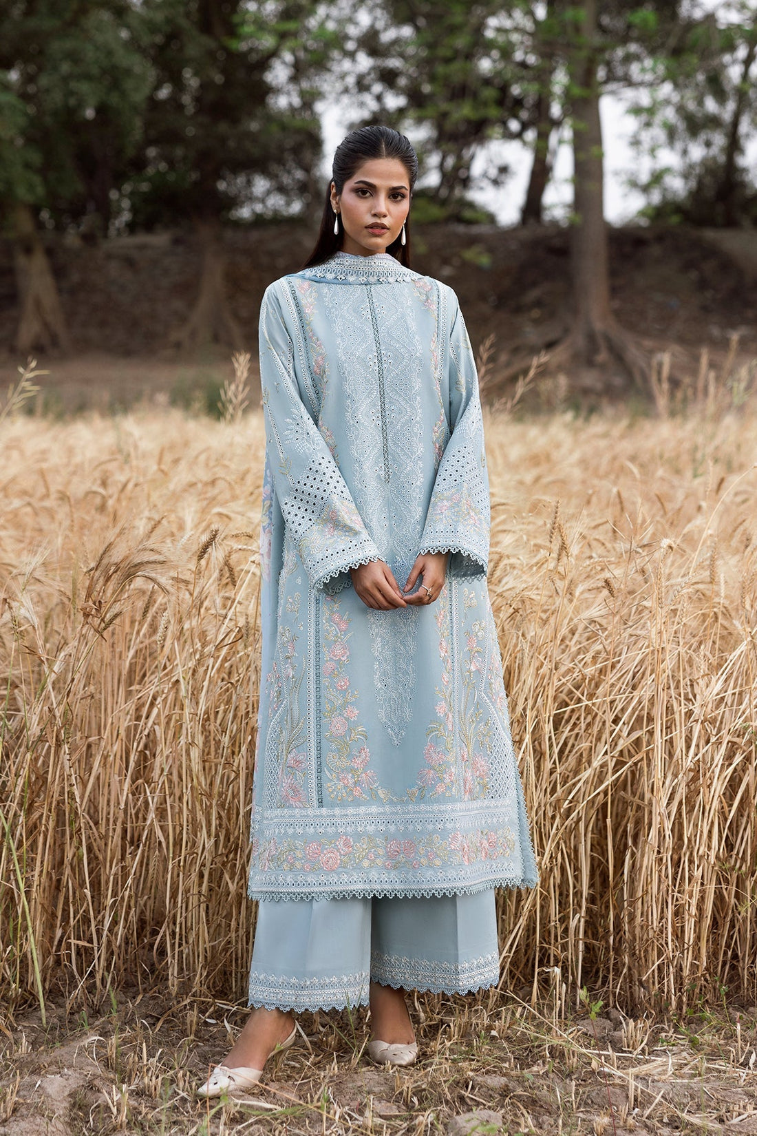 Afrozeh | Mulaqaat Lawn | Sukoon XS Sky Blue Lawn