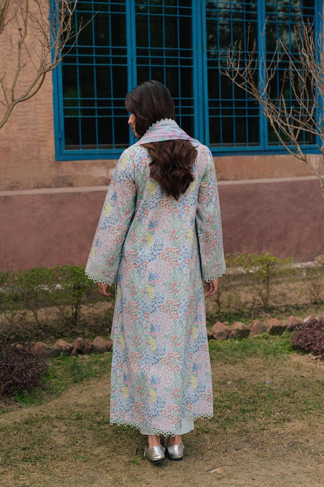 Ayzel | The Bare Minimum | Vivezza XS Pastel Blue Lawn