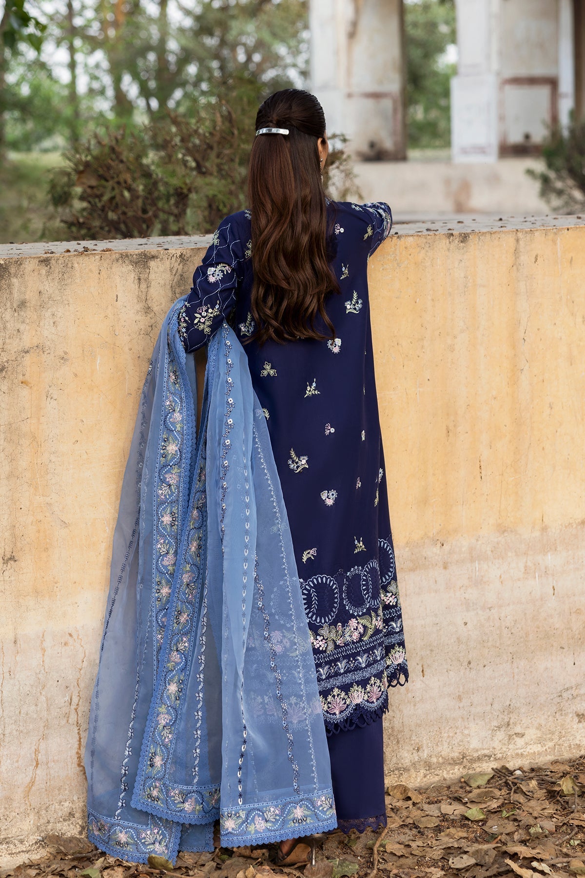 Afrozeh | Mulaqaat Lawn | Shiddat S Blue Lawn