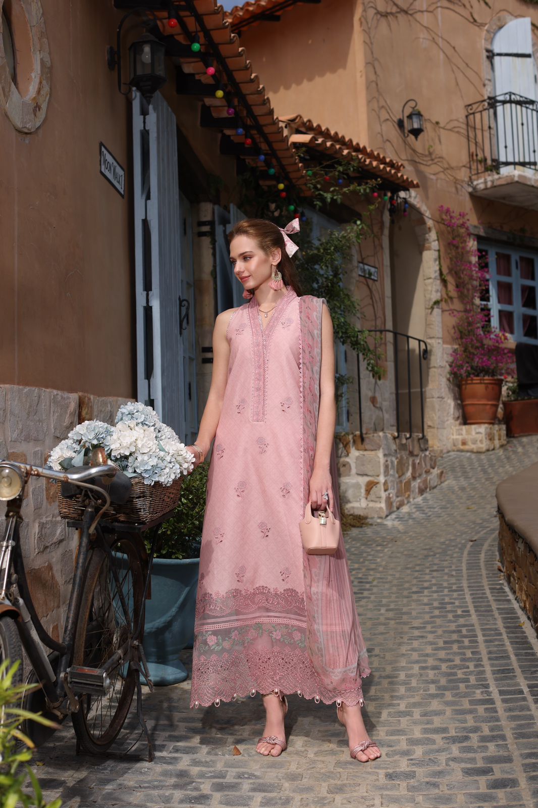 Noor by Saadia Asad | Luxe Chikankari 25 | D5-A XS Pink Lawn
