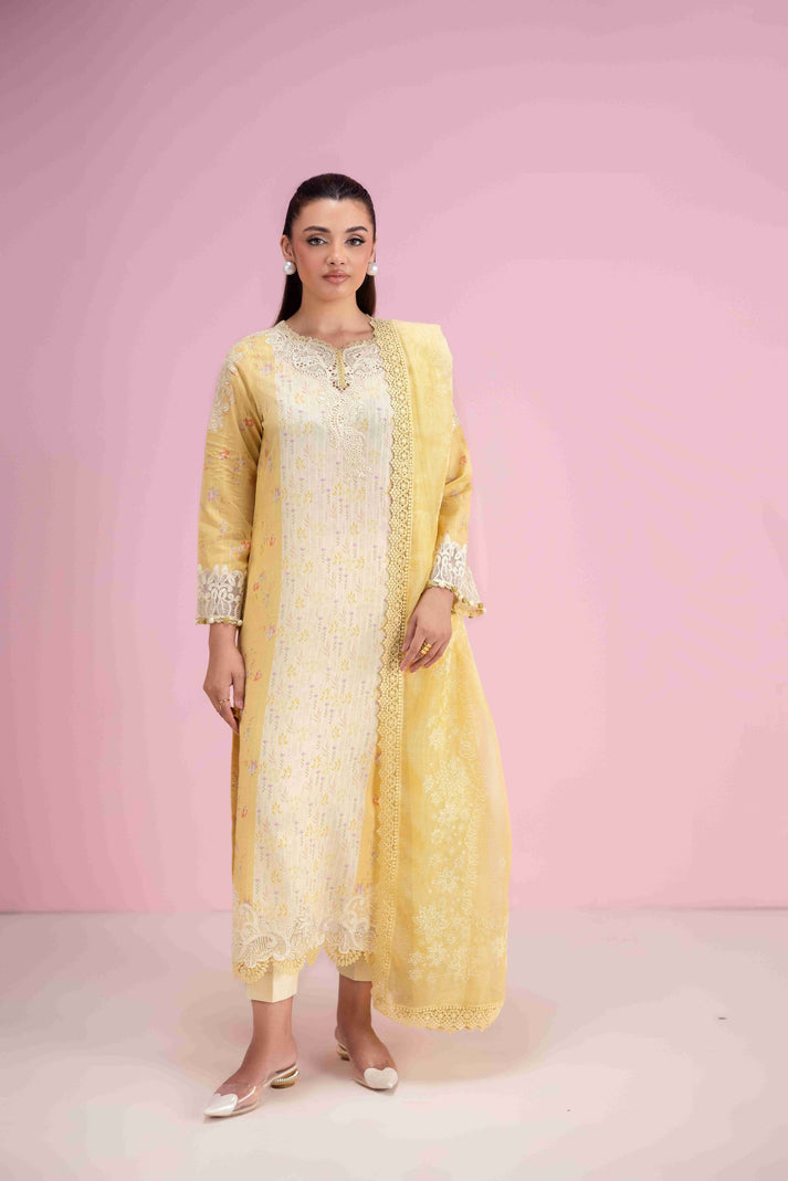 Aabyaan | Eid Pret 25 |MAHVEEN AP-04 XS Dust Yellow Dobby Lawn