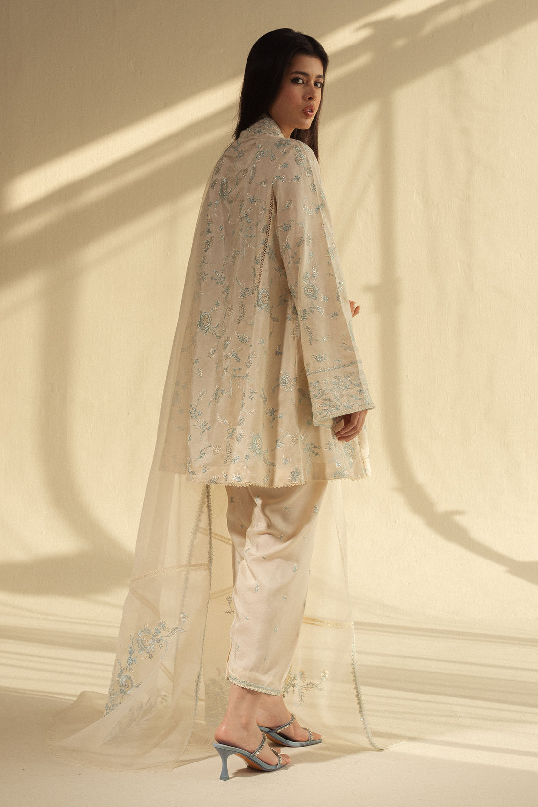 Zara Shahjahan | Fall Festive 24 | ZC-2070 XS Off White Raw Silk
