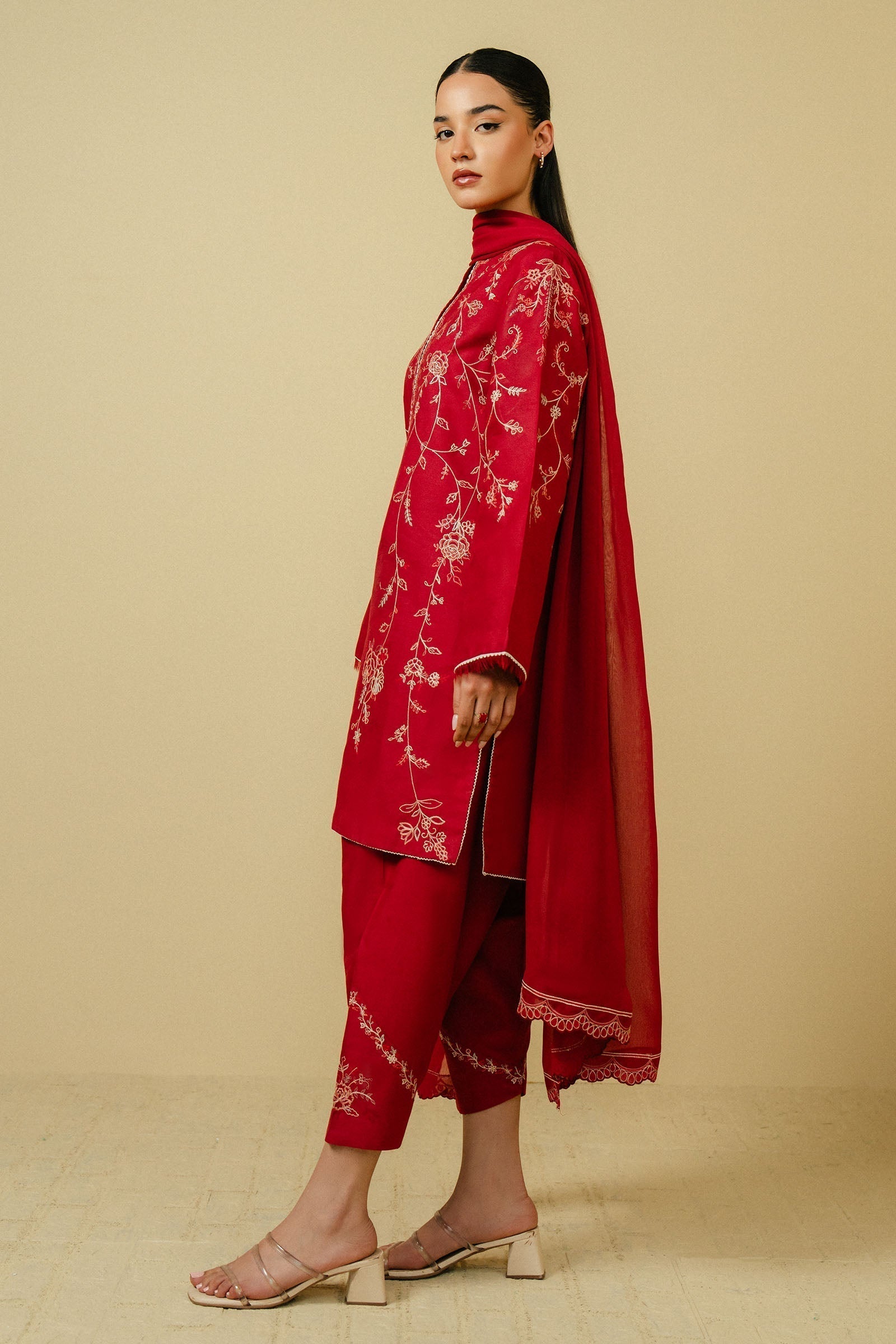 Zara Shah Jahan | Coco Pret 24 | ZC-2117 - Pakistani Designer Dress - by Zara Shahjahan | Type: Luxury - 100% Original at Saira Sultan