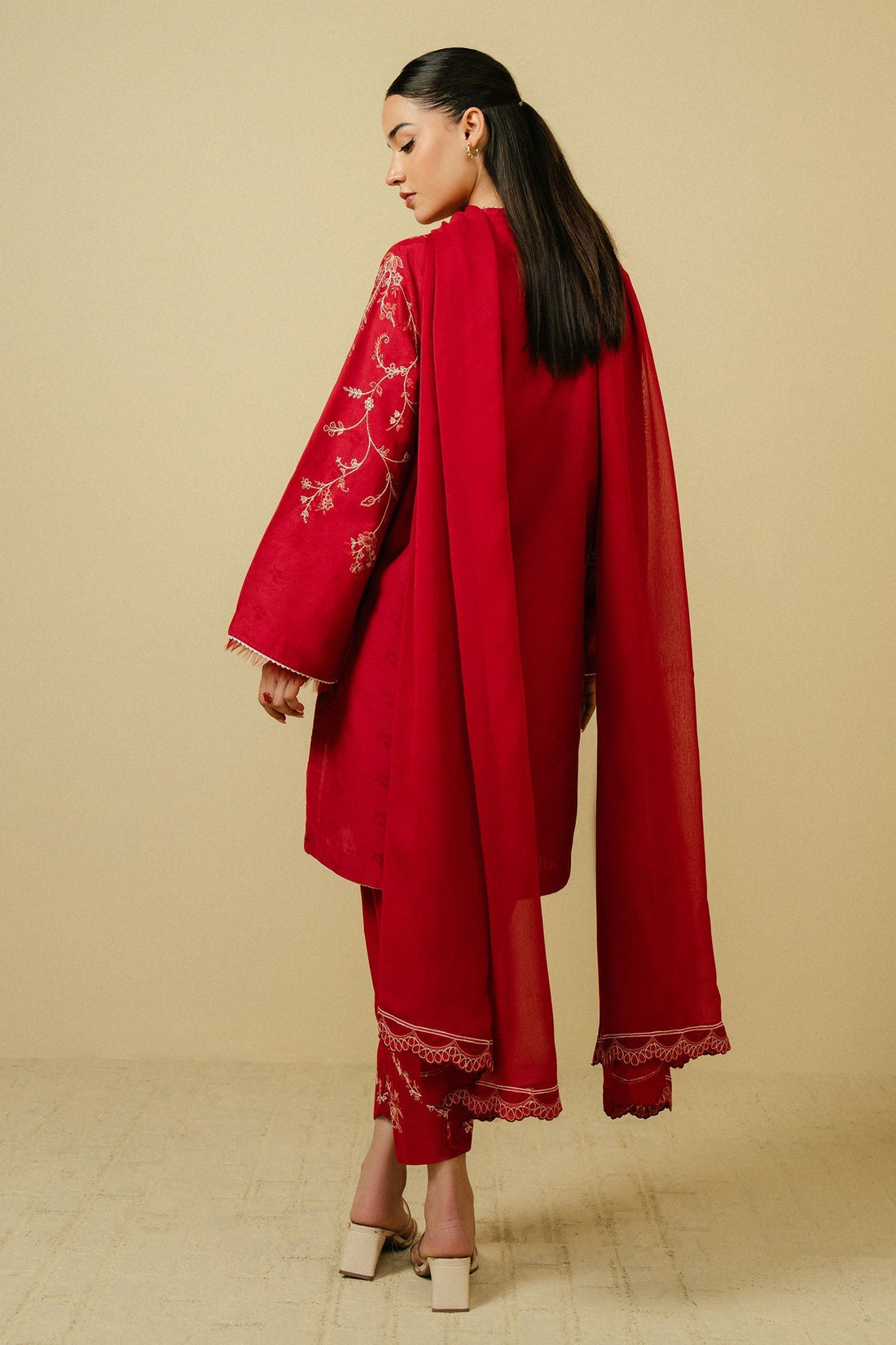 Zara Shah Jahan | Coco Pret 24 | ZC-2117 - Pakistani Designer Dress - by Zara Shahjahan | Type: Luxury - 100% Original at Saira Sultan