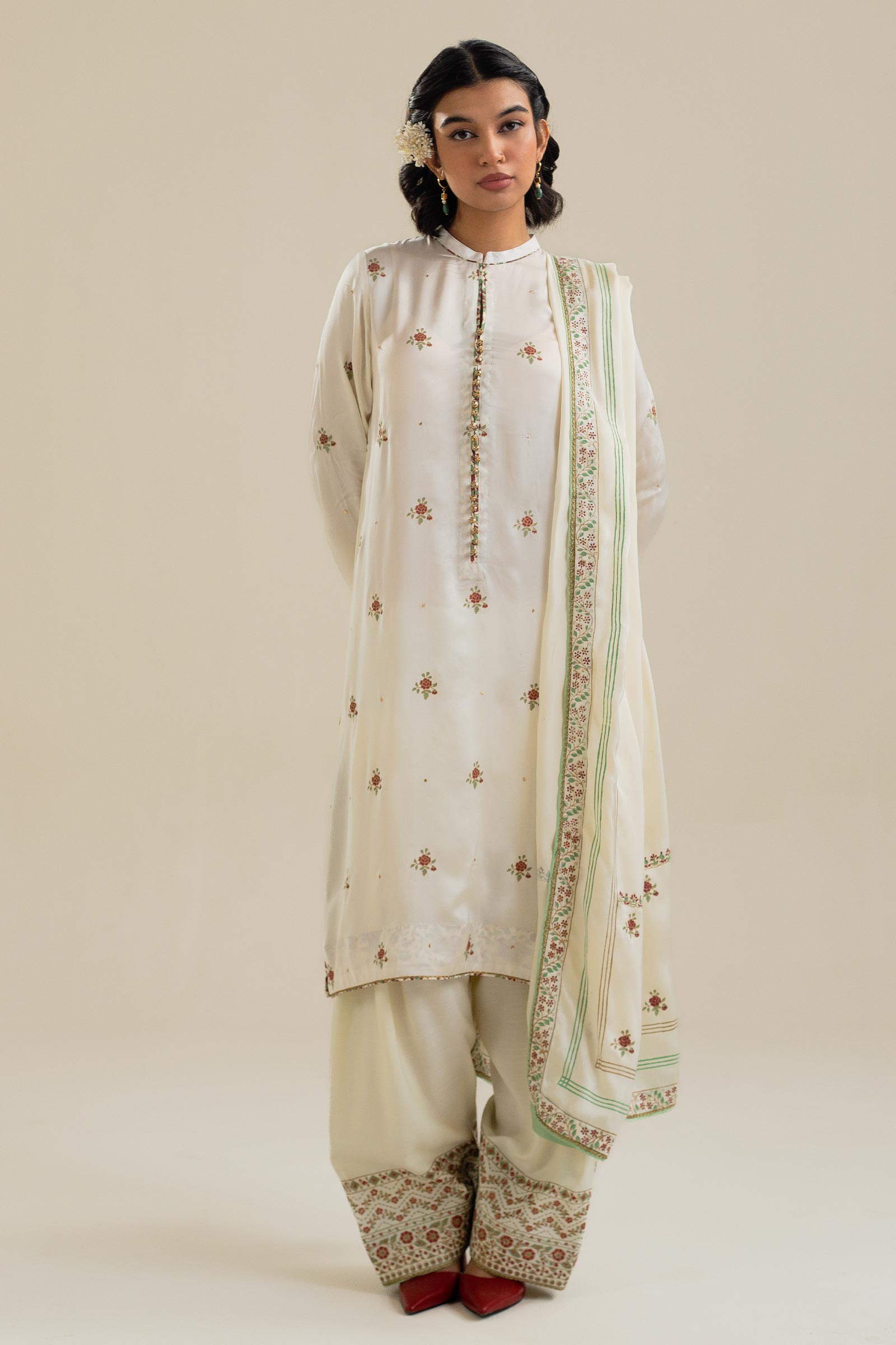 Zara Shahjahan | Handcrafted Suits | ZHC-041 - Pakistani Designer Dress - by Zara Shahjahan | Type: Luxury - 100% Original at Saira Sultan