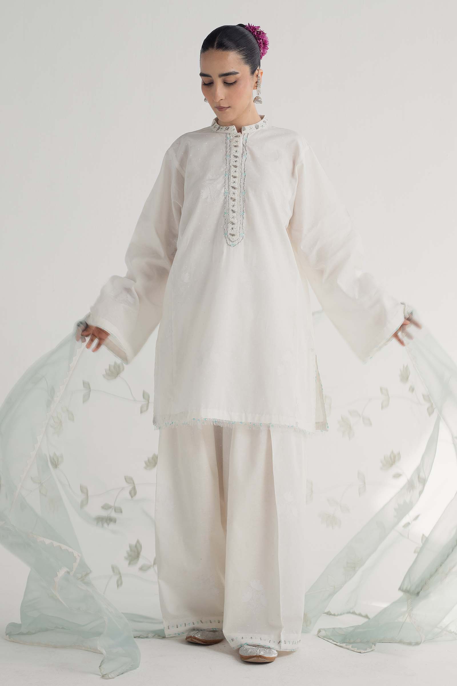 Zara Shahjahan | Handcrafted Suits | ZHC-046 - Pakistani Designer Dress - by Zarposh | Type: Luxury - 100% Original at Saira Sultan