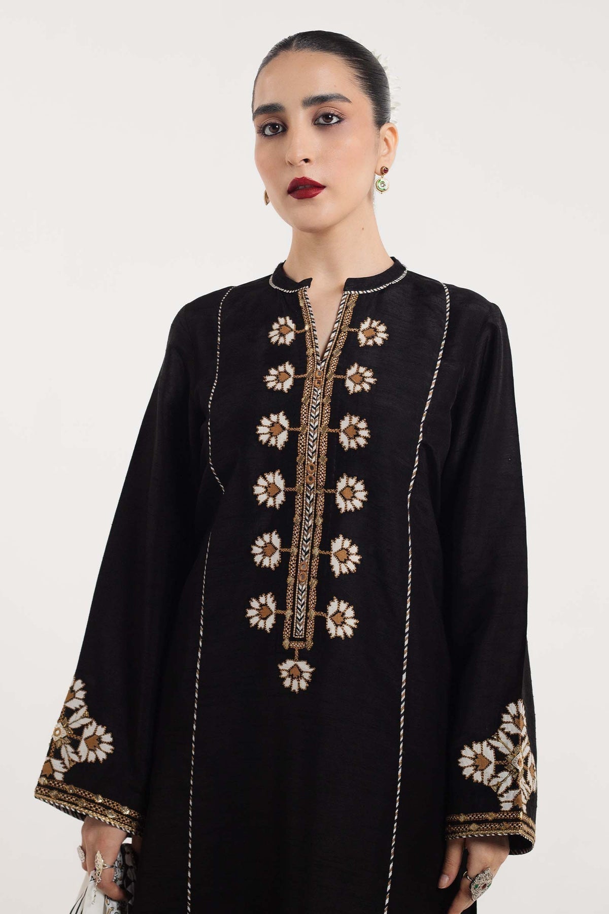 Zara Shahjahan | Handcrafted Suits | ZHC-048 - Pakistani Designer Dress - by Zara Shahjahan | Type: Luxury - 100% Original at Saira Sultan