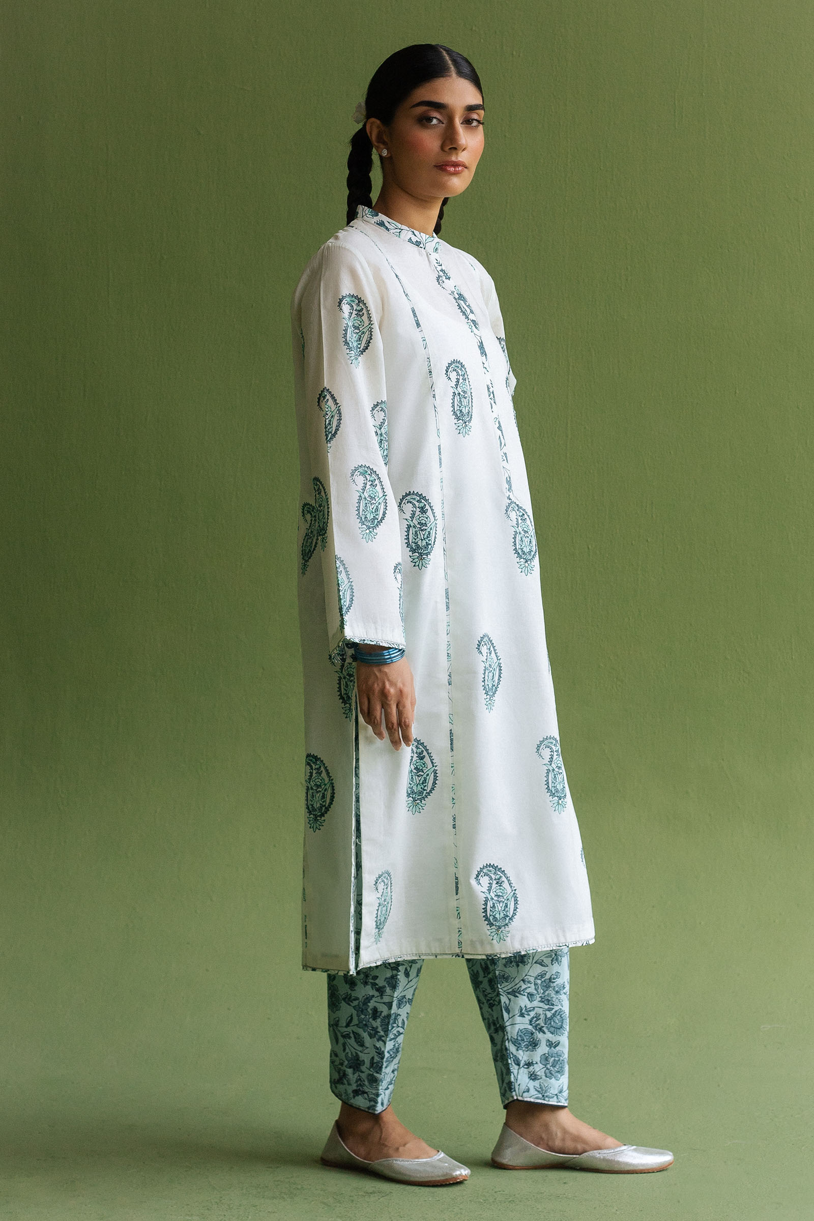 Zara Shahjahan | Handcrafted Suits | ZHC-054 - Pakistani Designer Dress - by Zara Shahjahan | Type: Luxury - 100% Original at Saira Sultan