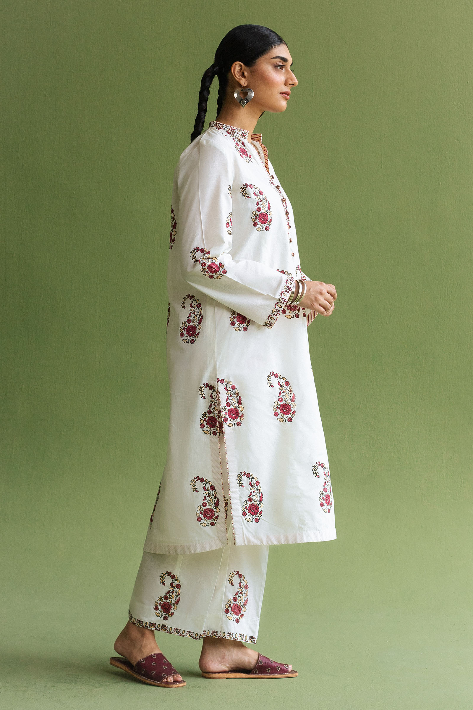 Zara Shahjahan | Handcrafted Suits | ZHC-055 - Pakistani Designer Dress - by Zara Shahjahan | Type: Luxury - 100% Original at Saira Sultan