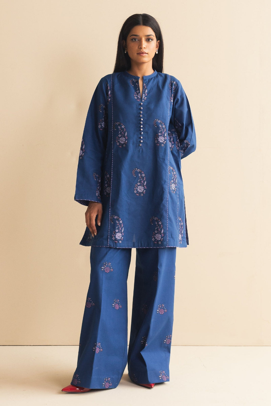 Zara Shahjahan | Handcrafted Suits | ZHC-056 - Pakistani Designer Dress - by Zara Shahjahan | Type: Luxury - 100% Original at Saira Sultan