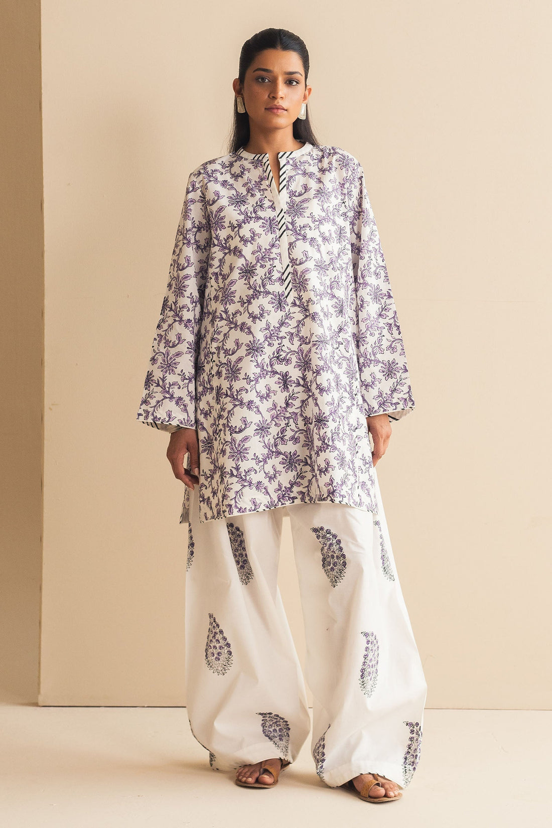 Zara Shahjahan | Handcrafted Suits | ZHC-059 - Pakistani Designer Dress - by Zara Shahjahan | Type: Luxury - 100% Original at Saira Sultan
