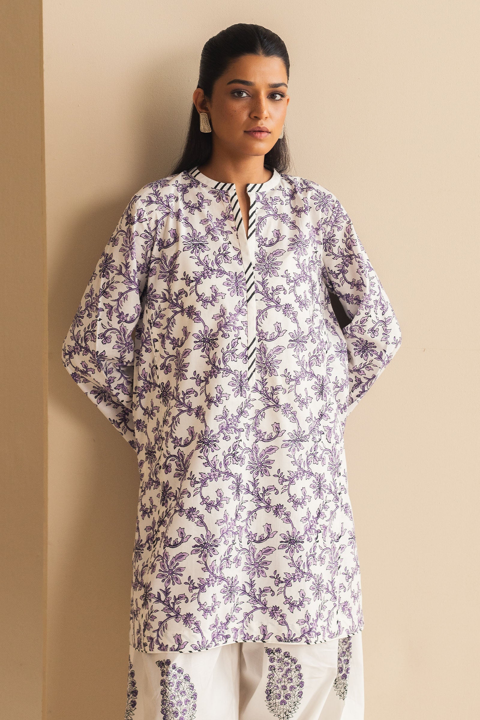 Zara Shahjahan | Handcrafted Suits | ZHC-059 - Pakistani Designer Dress - by Zara Shahjahan | Type: Luxury - 100% Original at Saira Sultan