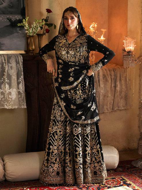 Mahnur | Pakeeza Luxury Formals | Zinia | PK - 08 - Pakistani Designer Dress - by Mahnur - Type : Ladies Clothes - 100% Original at Saira Sultan