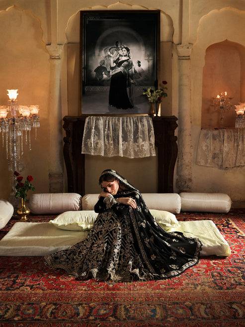Mahnur | Pakeeza Luxury Formals | Zinia | PK - 08 - Pakistani Designer Dress - by Mahnur - Type : Ladies Clothes - 100% Original at Saira Sultan