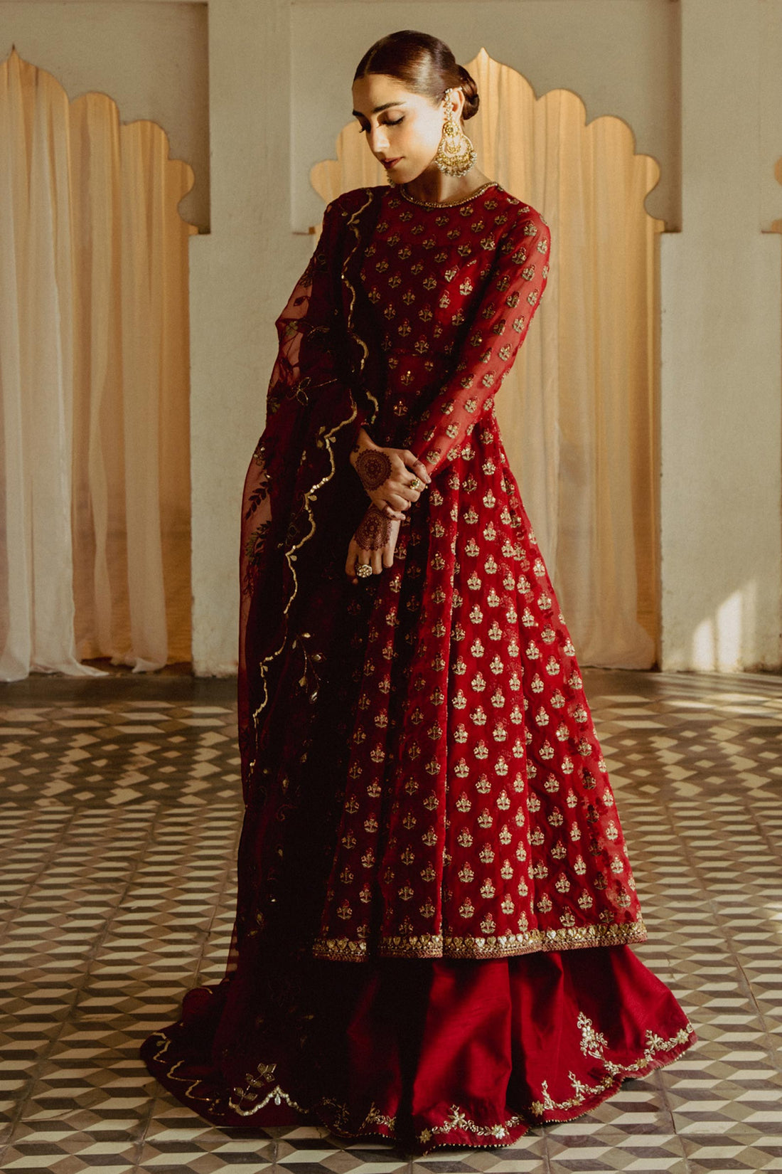 Zara Shahjahan | Bridal 2024 | GUL-MOHAR - Pakistani Designer Dress - by Zara Shahjahan | Type: Ladies Clothes - 100% Original at Saira Sultan