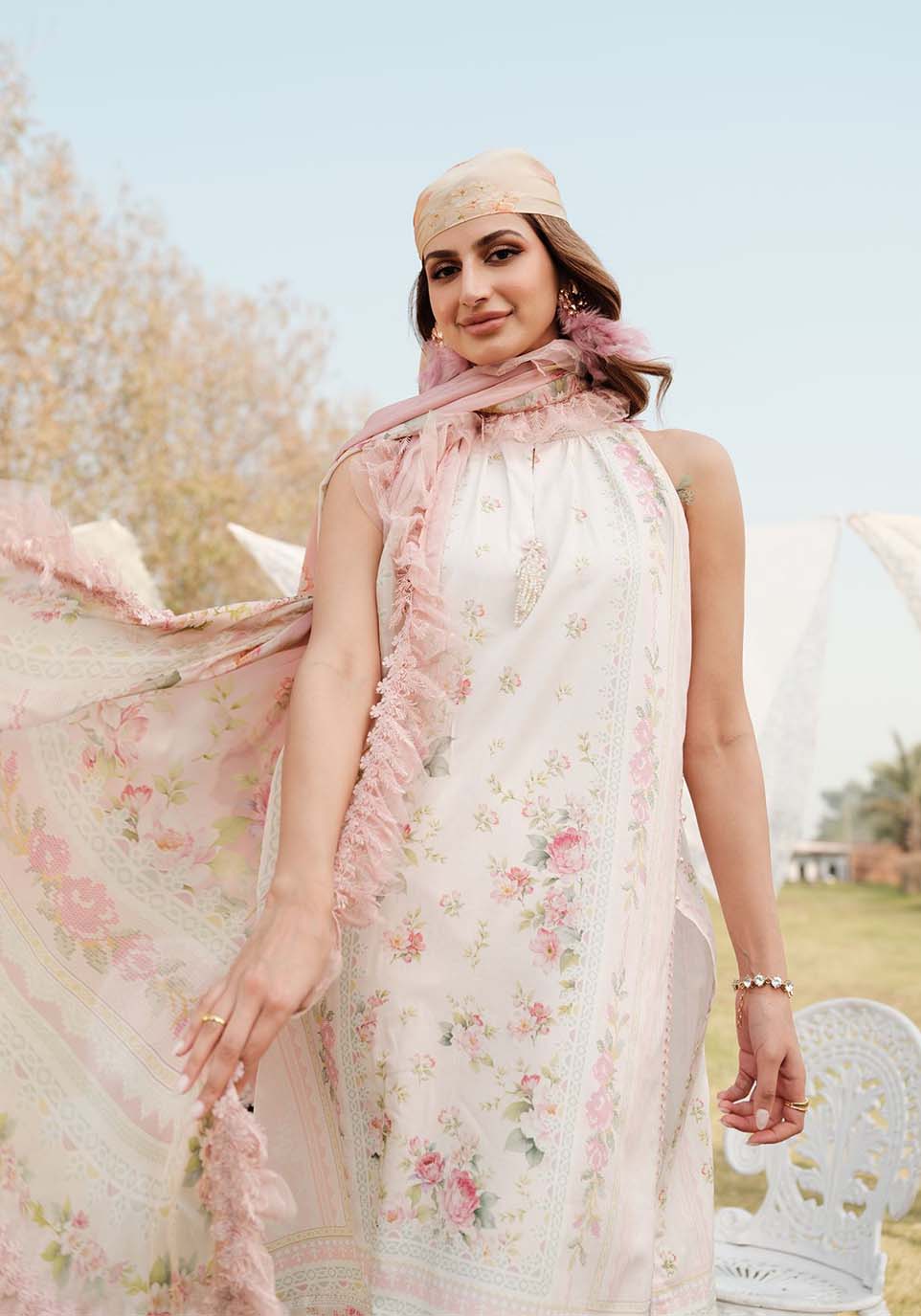 Zarqash | Luxe Lawn 24 | ZQ 5 - Pakistani Designer Dress - by Zarqash | Type: Luxury - 100% Original at Saira Sultan