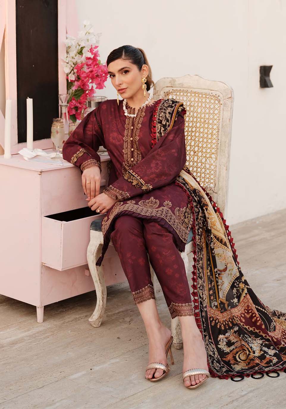 Zarqash | Luxe Lawn 24 | ZQ 6 - Pakistani Designer Dress - by Zarqash | Type: Luxury - 100% Original at Saira Sultan