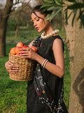 Mahnur | Dahlia Luxury Lawn 25 | Zoe L Black Lawn