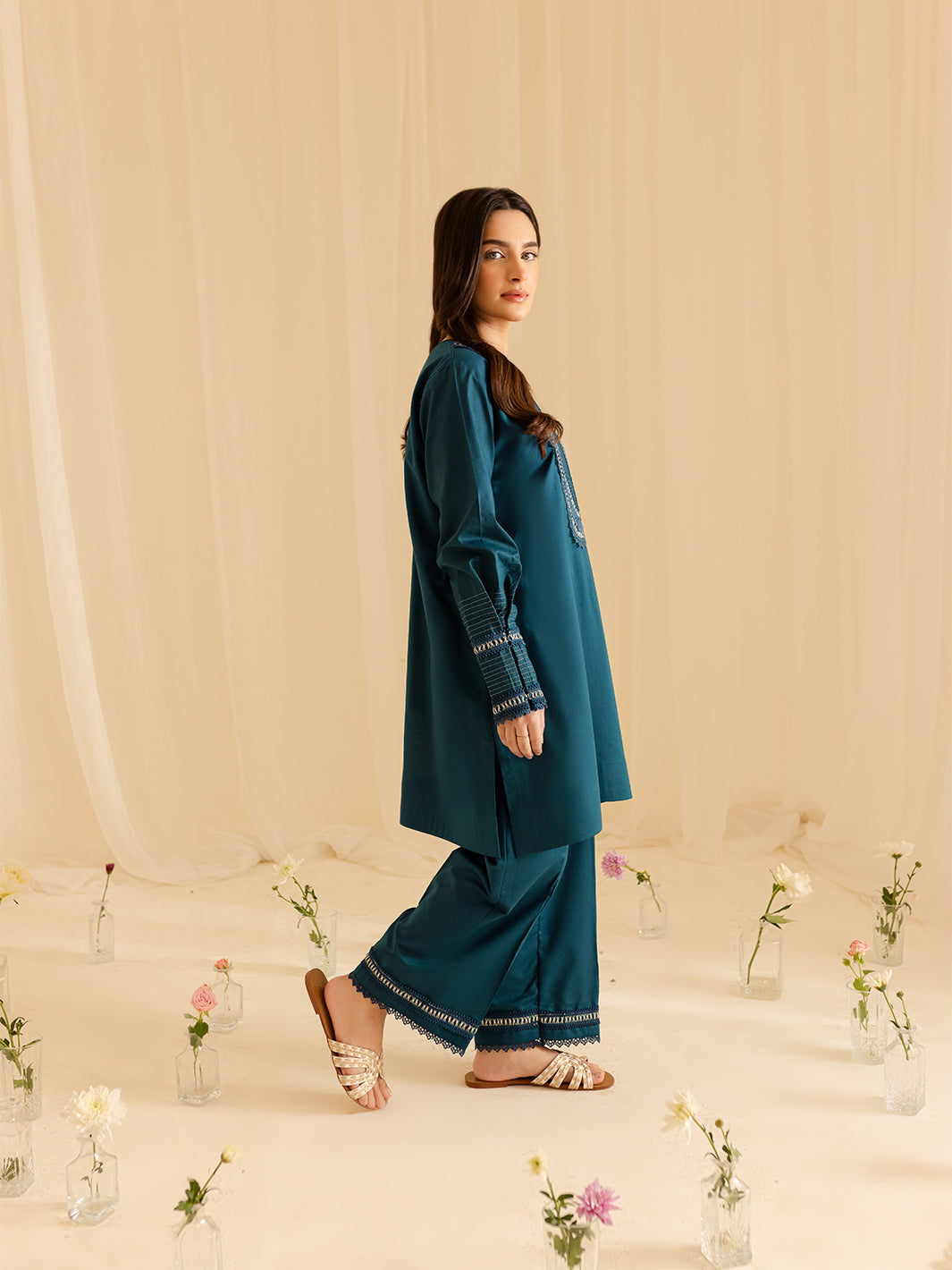 Mahnur | Petal Whispers Lawn Pret | Asteria L Dark Teal Lawn