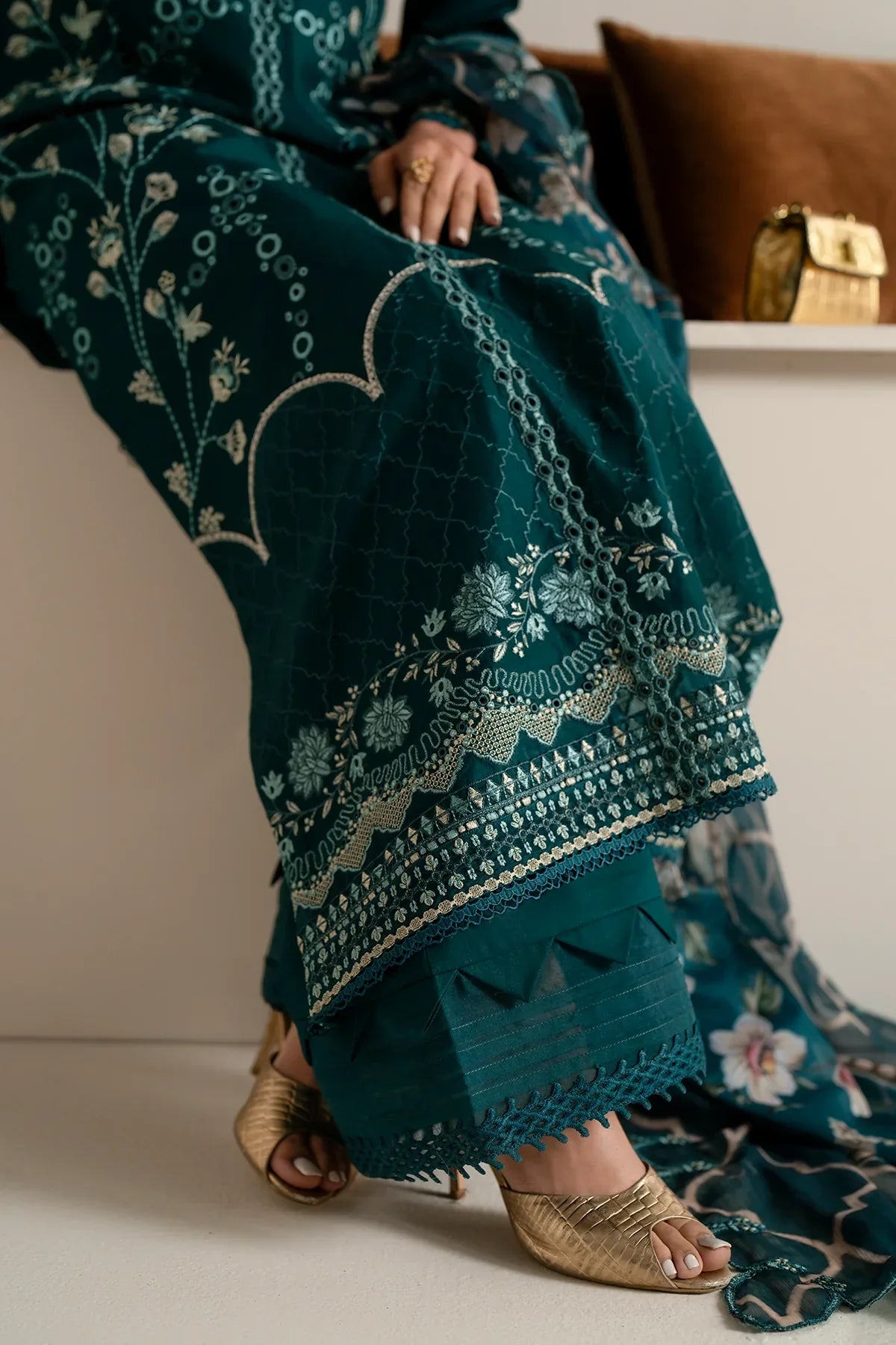 Azzal | Aghaaz Luxury Lawn | Mehr Custom Size