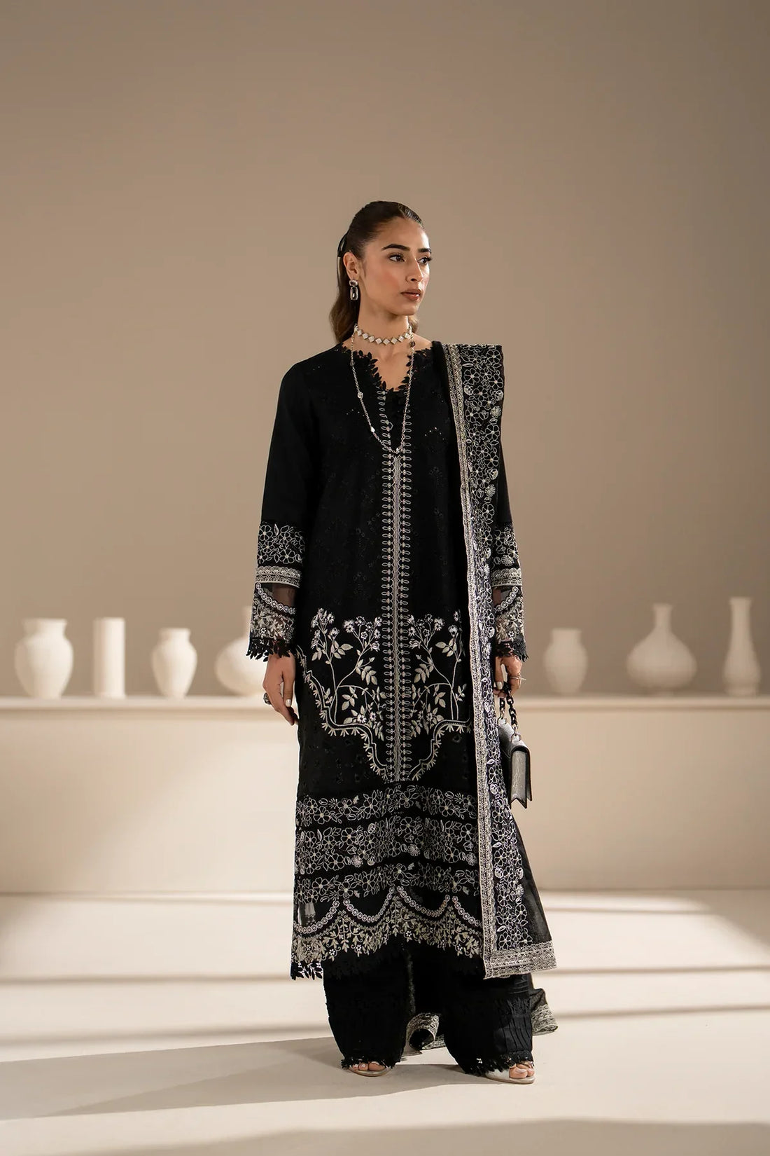 Azzal | Aghaaz Luxury Lawn | Siyah XS