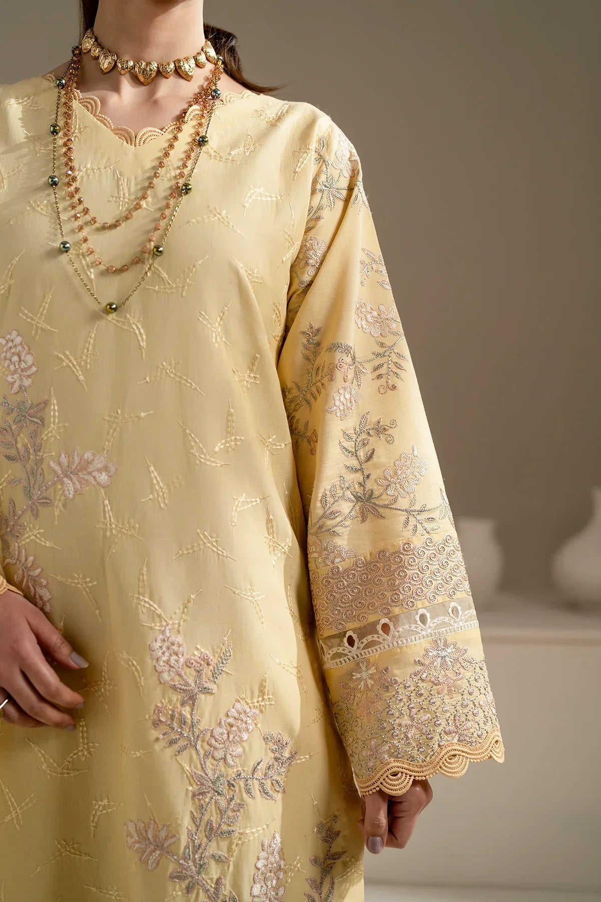 Azzal | Aghaaz Luxury Lawn | Sehar M