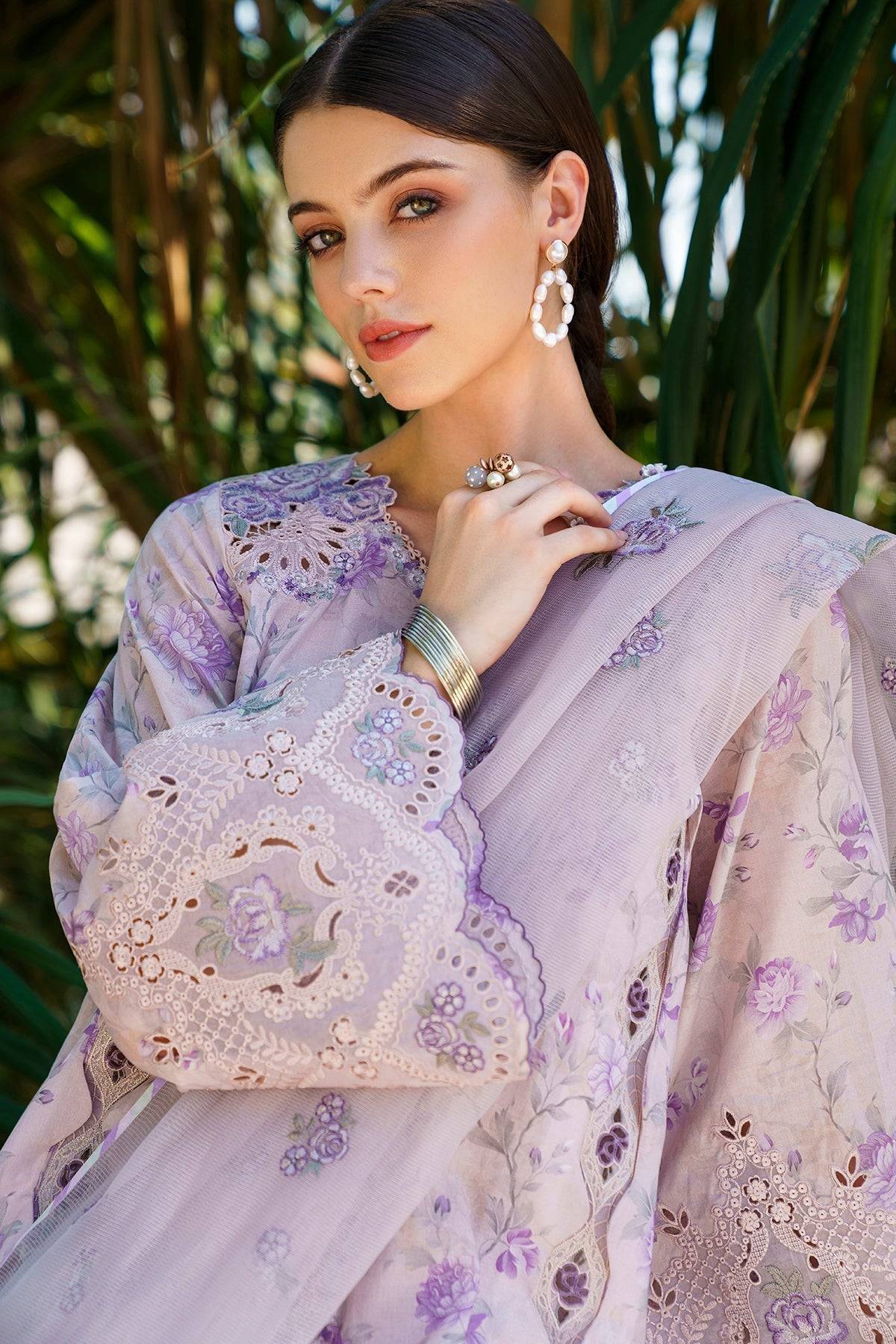 Baroque | Lawn Collection 24 | UF-566 - Pakistani Designer Dress - by Baroque | Type: Luxury - 100% Original at Saira Sultan