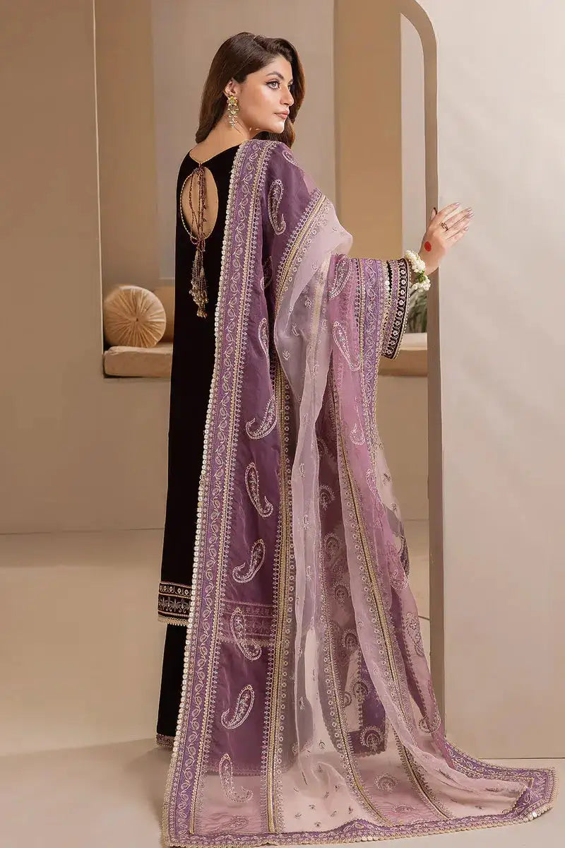 Baroque | Jahanara Luxury Velvet 23 | UF-422 - Pakistani Designer Dress - by Baroque | Type: Formal - 100% Original at Saira Sultan