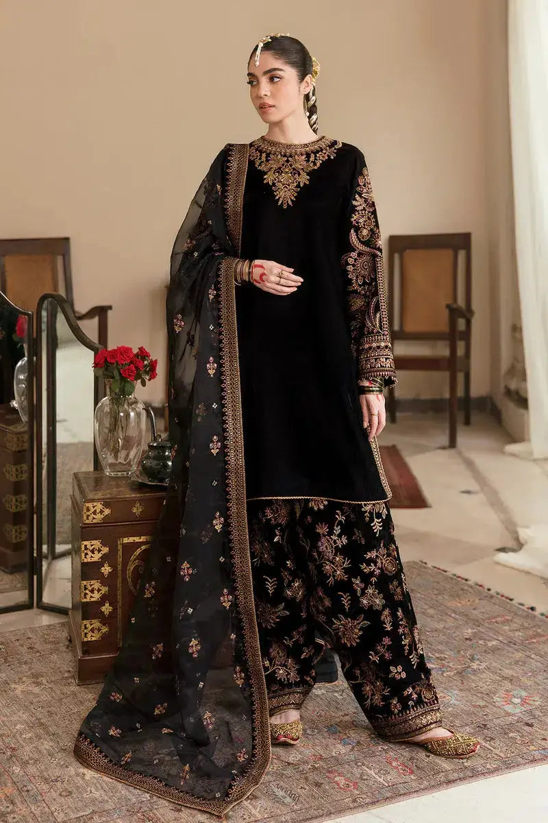 Baroque | Jahanara Luxury Velvet 23 | UF-253 - Pakistani Designer Dress - by Baroque | Type: Formal - 100% Original at Saira Sultan