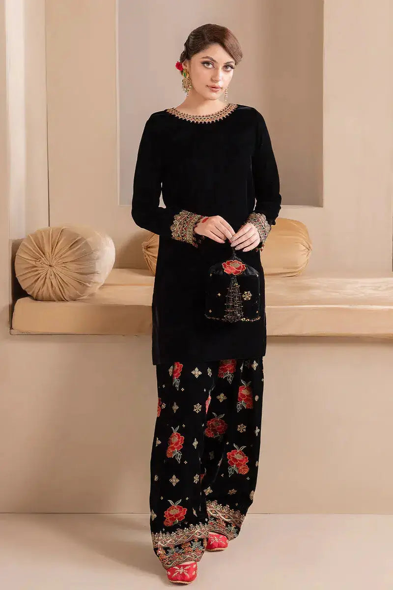 Baroque | Jahanara Luxury Velvet 23 | UF-427 - Pakistani Designer Dress - by Baroque | Type: Formal - 100% Original at Saira Sultan