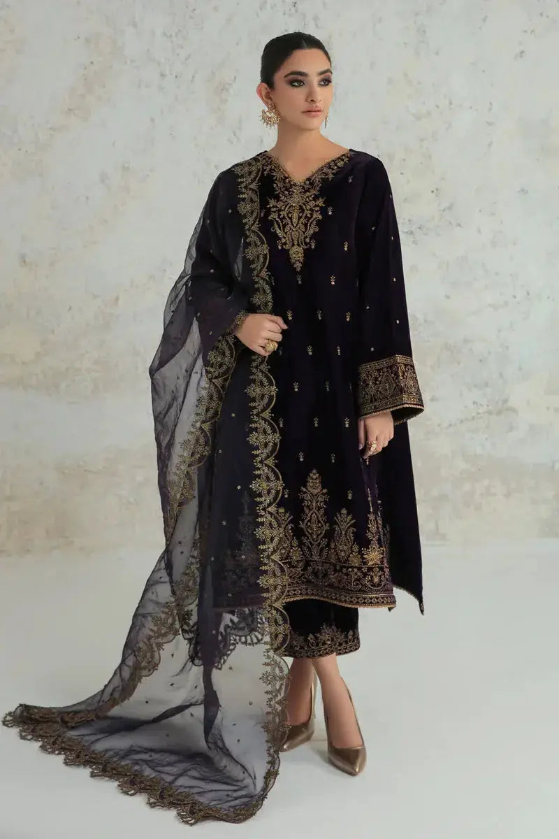 Baroque | Jahanara Luxury Velvet 23 | UF-239 - Pakistani Designer Dress - by Baroque | Type: Formal - 100% Original at Saira Sultan