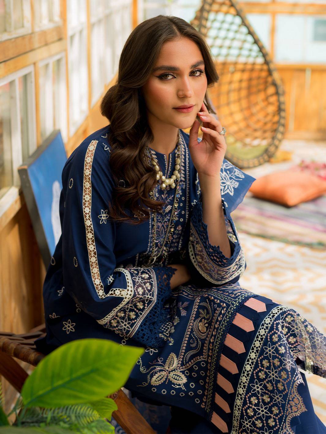 Mahnur | Bella Lawn 24 | BL - 02 - Pakistani Designer Dress - by Mahnur | Type: Luxury - 100% Original at Saira Sultan