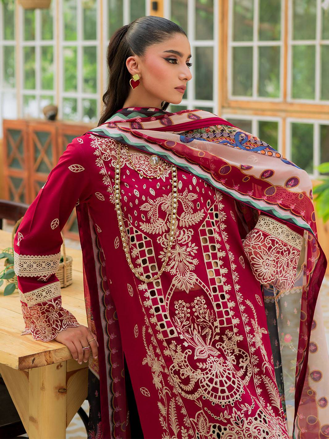 Mahnur | Bella Lawn 24 | BL - 08 - Pakistani Designer Dress - by Mahnur | Type: Luxury - 100% Original at Saira Sultan