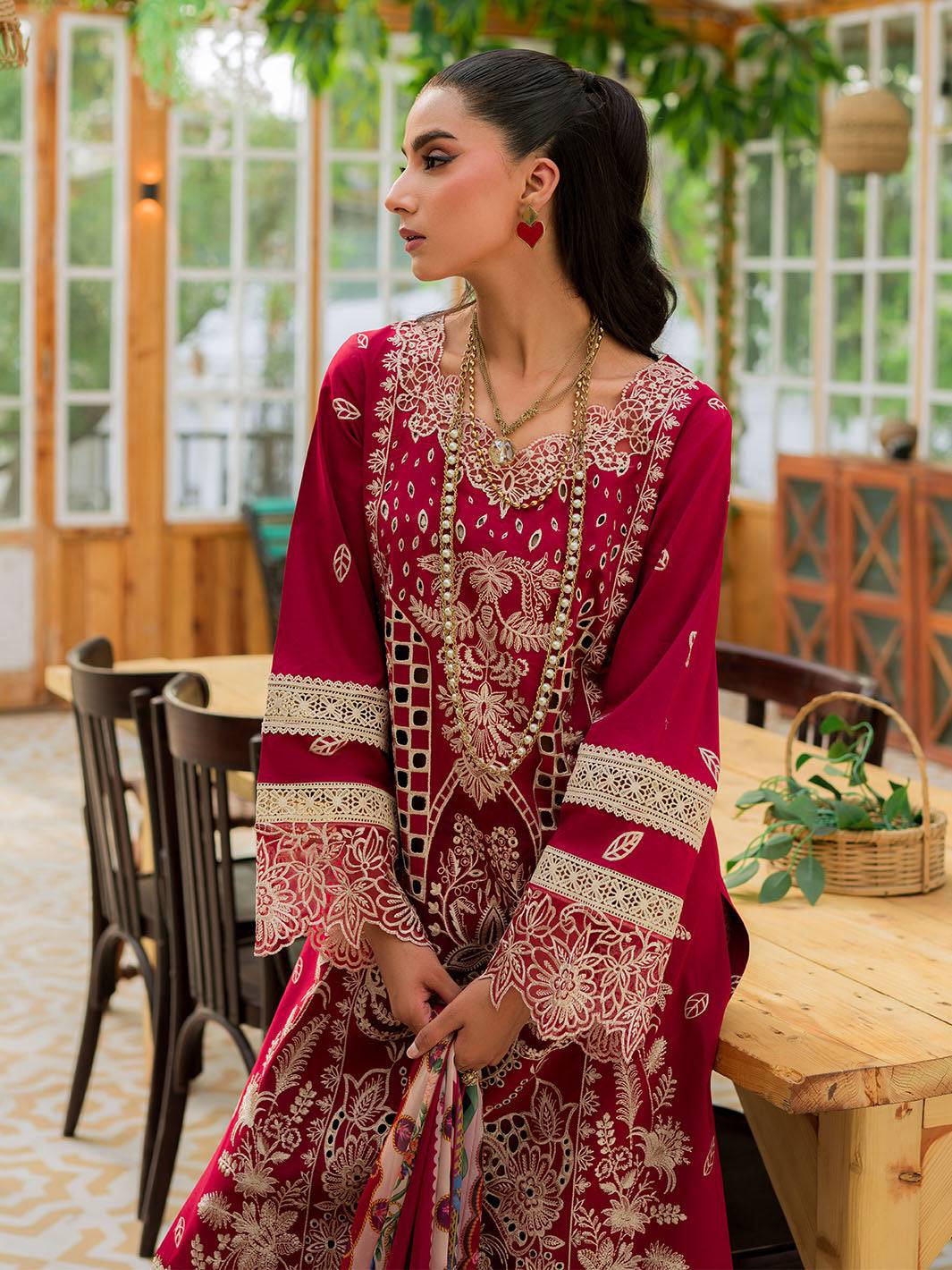 Mahnur | Bella Lawn 24 | BL - 08 - Pakistani Designer Dress - by Mahnur | Type: Luxury - 100% Original at Saira Sultan