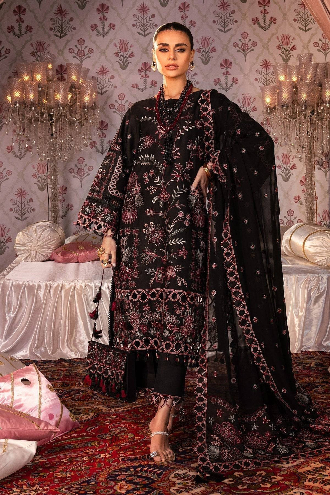 Alizeh | Rawayat Luxury Lawn 24 | Gulshan - Pakistani Designer Dress - by Alizeh | Type: Luxury - 100% Original at Saira Sultan