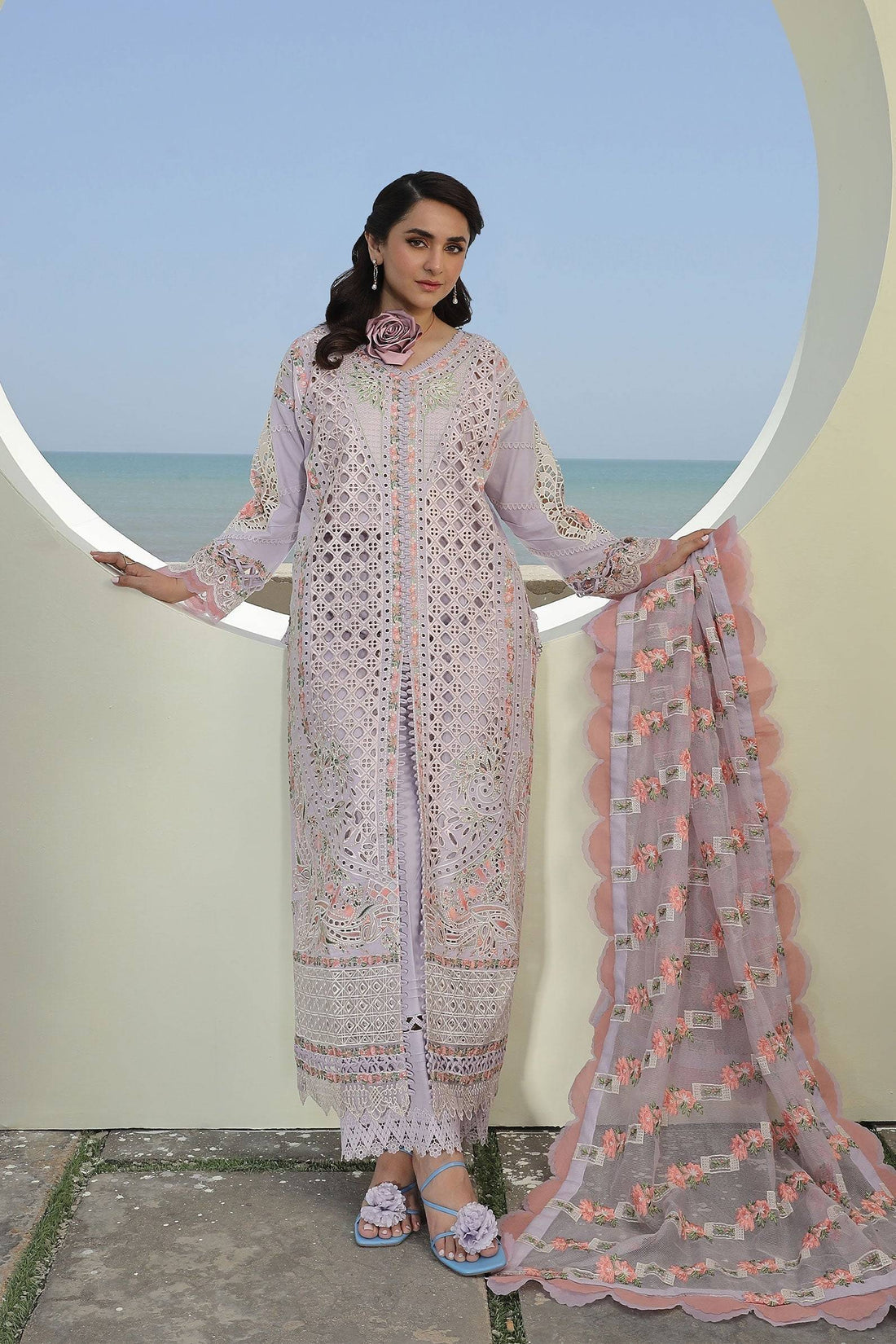 Maryam Hussain | Luxury Lawn 24 | FEROZ - Pakistani Designer Dress - by Maryam Hussain | Type: Luxury - 100% Original at Saira Sultan