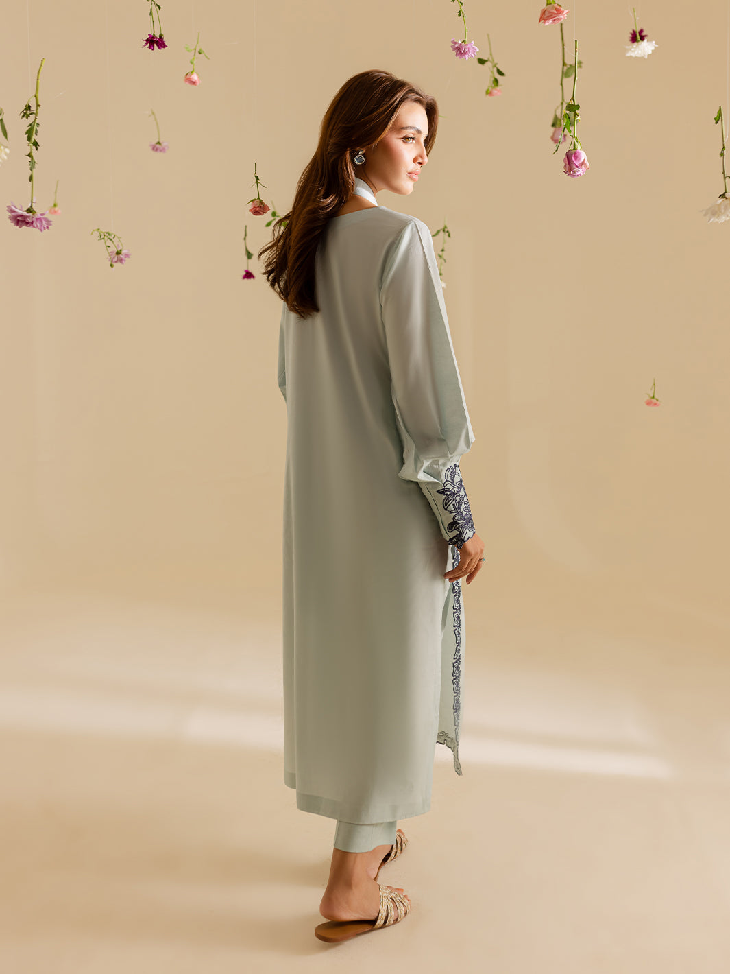 Mahnur | Petal Whispers Lawn Pret | Crystal XS Ice Blue Lawn